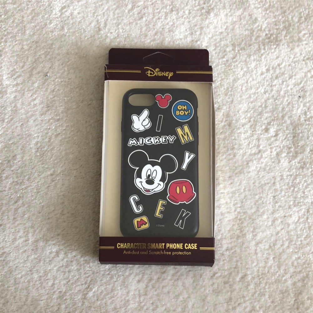NIB Mickey Mouse IPhone 8 phone case